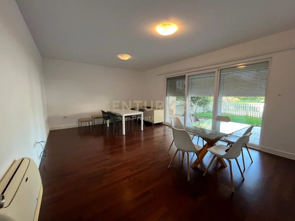 APARTAMENT 2+1+3 I VENDOSUR TEK "TOSCANA RESIDENCE", PRANE TEG! 143 m² 1.700 € (Tuscany Vila)