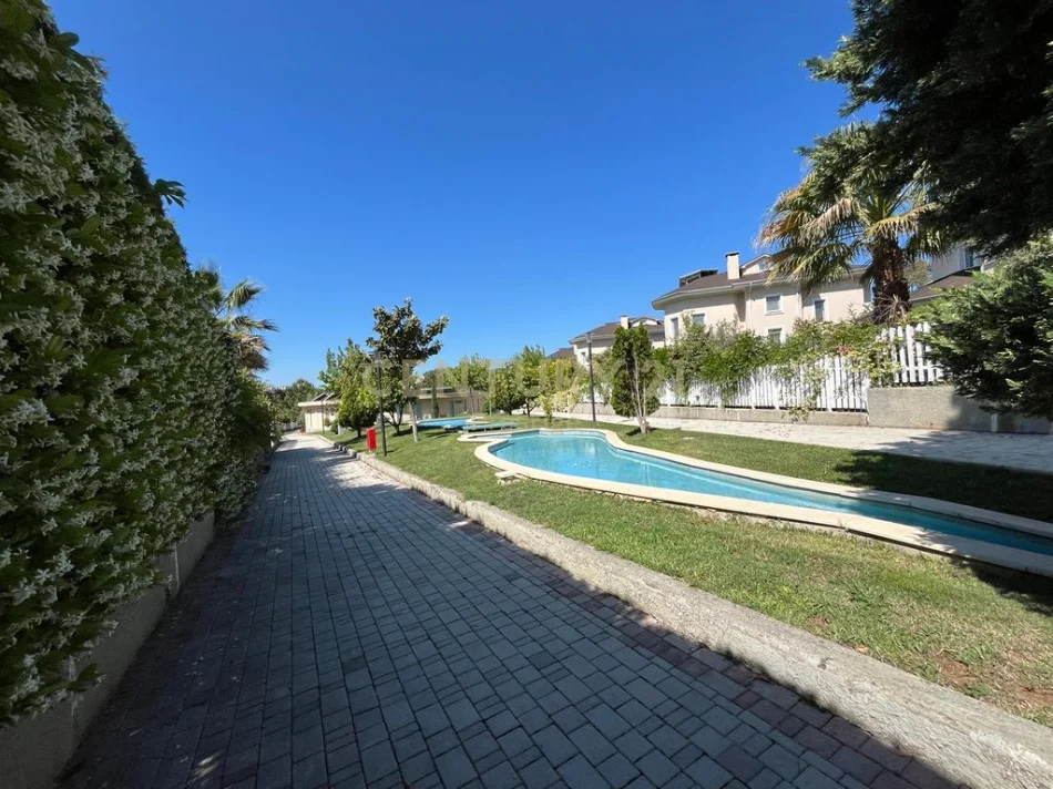 APARTAMENT 2+1+3 I VENDOSUR TEK "TOSCANA RESIDENCE", PRANE TEG! 143 m² 1.700 € (Tuscany Vila)