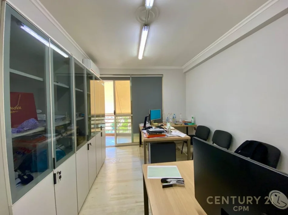 Tirane, shitet apartament 2+1 Kati 6, 93 m² 200.000 € (21 dhjetori)