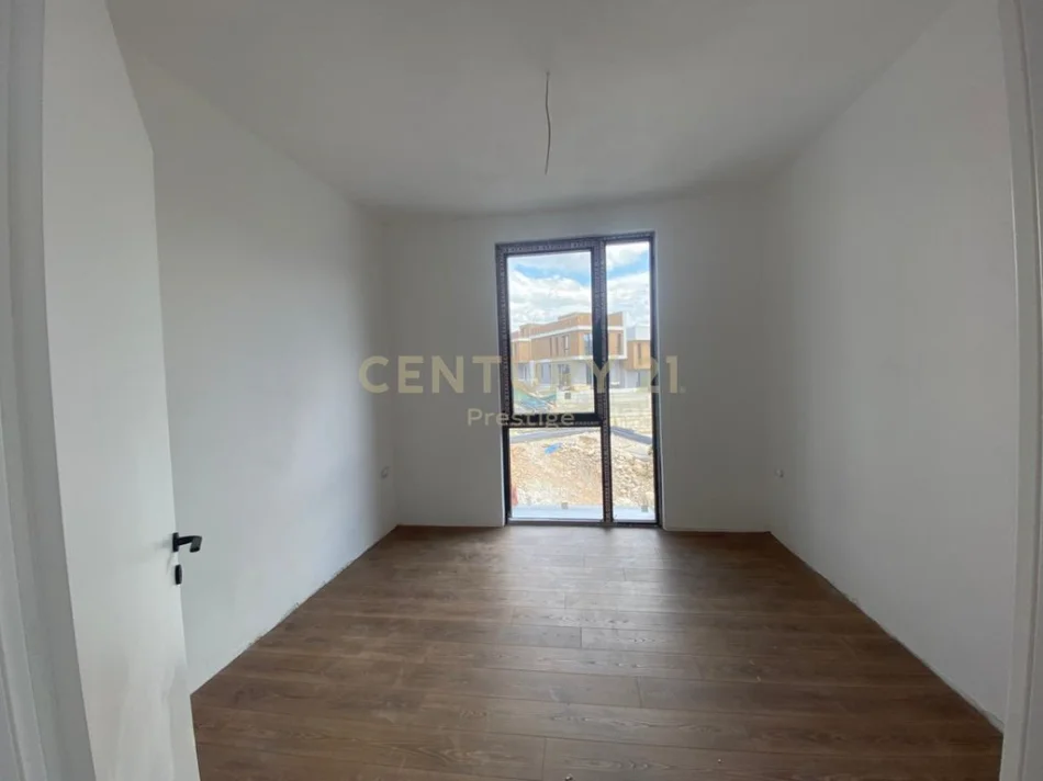 Tirane, shitet 2+1+Aneks+Ballkon Kati 1, 108 m² 271.000 € (LAKE DIAMOND RESIDENCE, LIQENI I THATE)