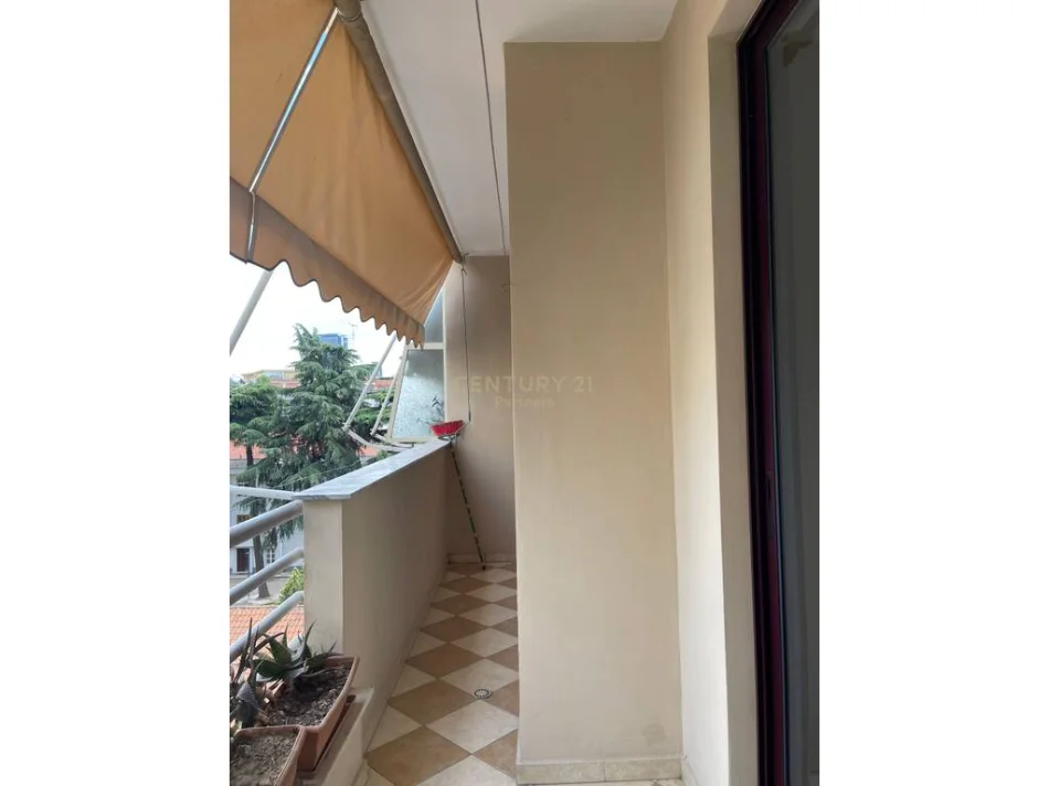 Tirane, shitet apartament 3+1+Ballkon Kati 5, 120 m² (rruga panorama)