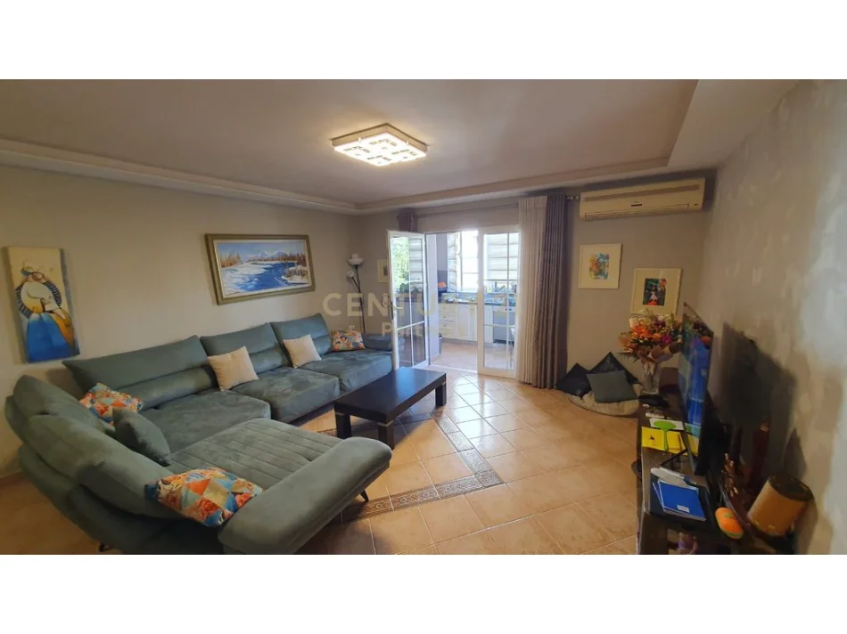 Tirane, shitet apartament 2+1 Kati 3, 115 m² 265.000 € 