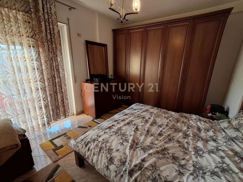 Shkoder, shitet apartament 2+1 Kati 6, 107 m² 185.000 € (Shkoder fushe cele)
