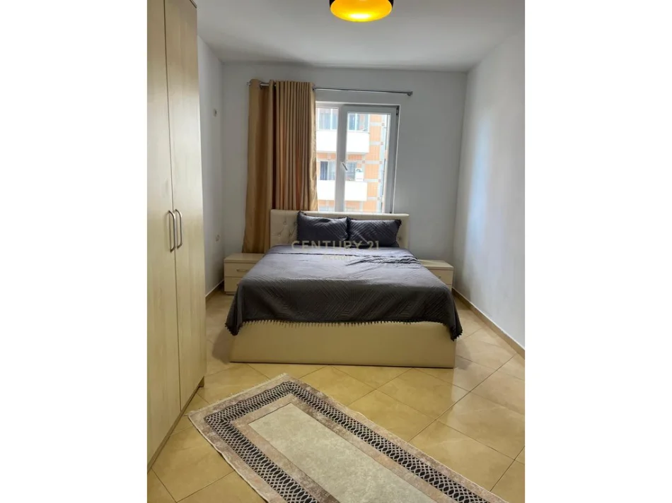Tirane, jepet me qera apartament 1+1 Kati 6, 69 m² 450 € (astir)