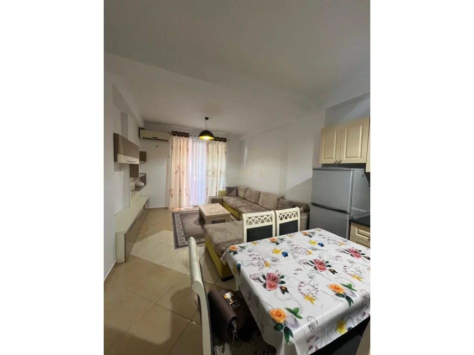Tirane, jepet me qera apartament 1+1 Kati 6, 69 m² 450 € (astir)