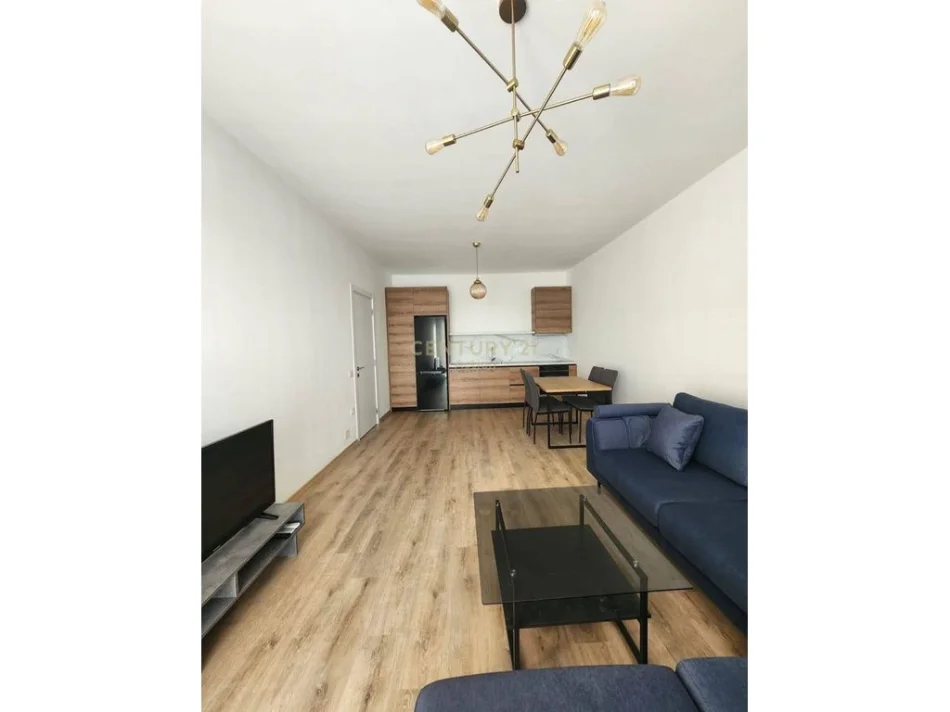 Tirane, jepet me qera apartament 1+1 Kati 11, 63 m² 550 € (kompleksi arlis)