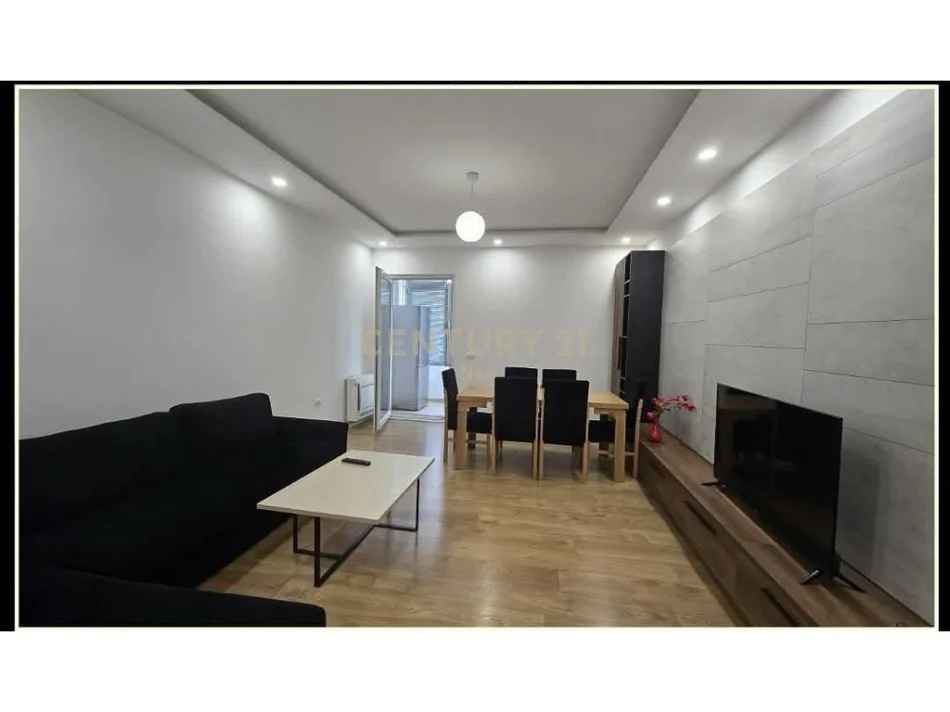 Tirane, jepet me qera apartament 2+1 Kati 6, 116 m² 750 € (Irfan Tomini)