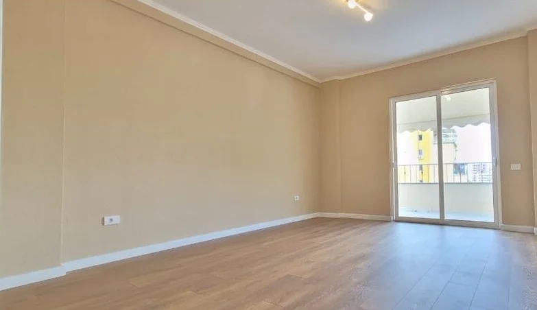 Tirane, shitet apartament 2+1 Kati 6, 109 m² 239.000 € 