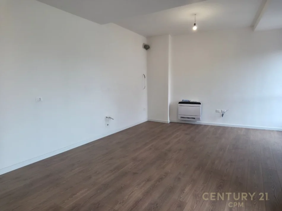 Tirane, shitet apartament 2+1 Kati 6, 94 m² 285.000 € (myslym shyri)