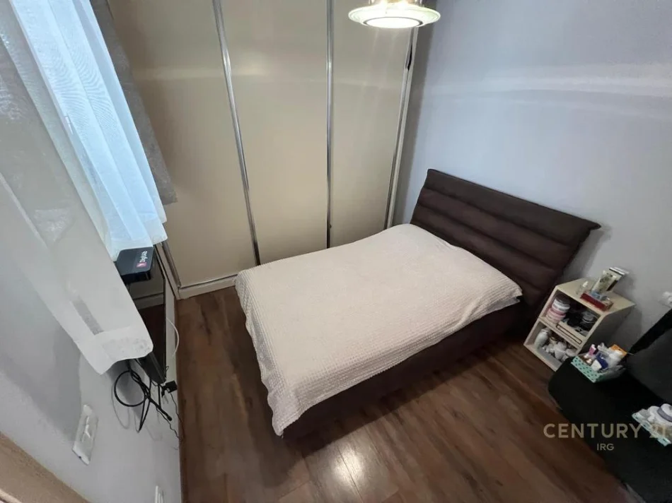 Tirane, jepet me qera apartament 2+1 Kati 6, 82 m² 550 € (5 Maji)