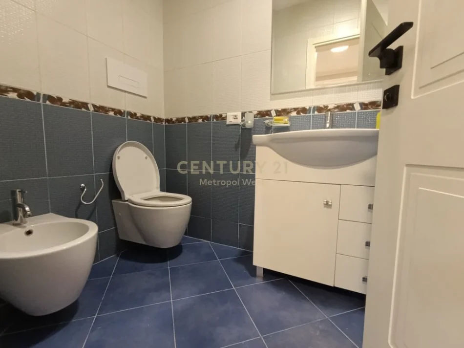 Tirane, shitet apartament 2+1 Kati 7, 91 m² 205.000 € 