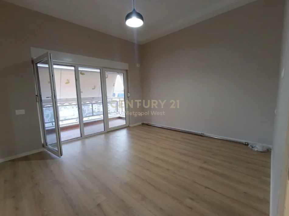 Tirane, shitet apartament 2+1 Kati 7, 91 m² 205.000 € 