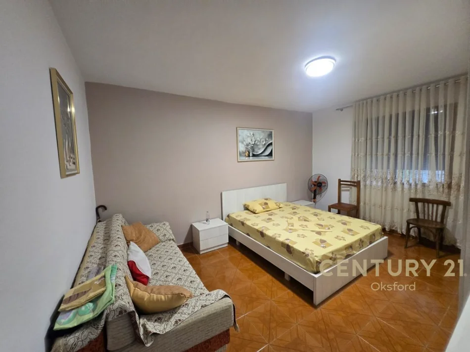 Tirane, jepet me qera apartament 1+1 Kati 3, 60 m² 480 € (TEK ISH PARKU)