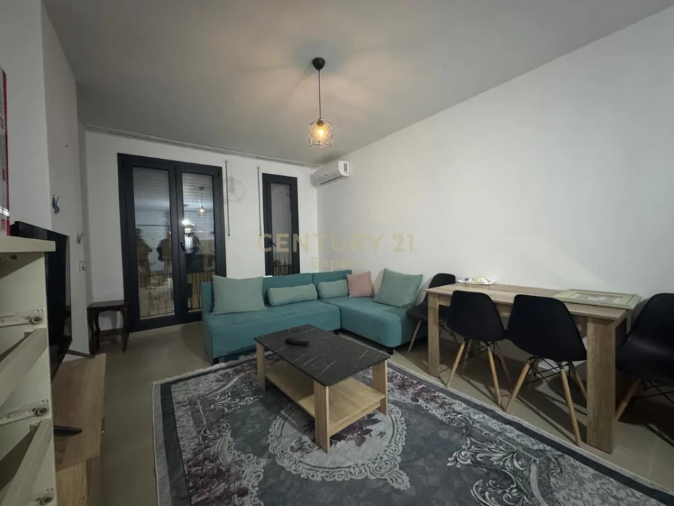 Tirane, shitet apartament 1+1 Kati 4, 66 m² 137.000 € (Qsut expert141851)