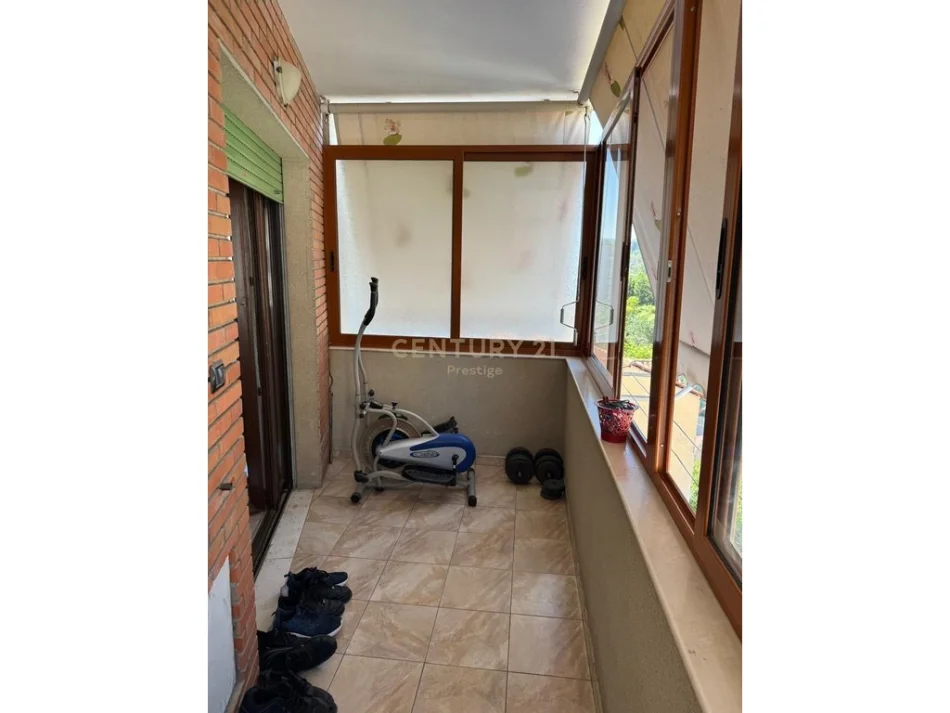 Tirane, shitet apartament 2+1 Kati 3, 103 m² 226.000 € (Rruga Elbasanit prestige141853)
