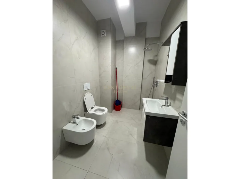 Tirane, shitet apartament 1+1 Kati 3, 49 m² 90.000 € 