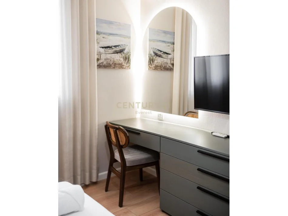 PAZARI I RI, SHESIM APARTAMENT 2+1