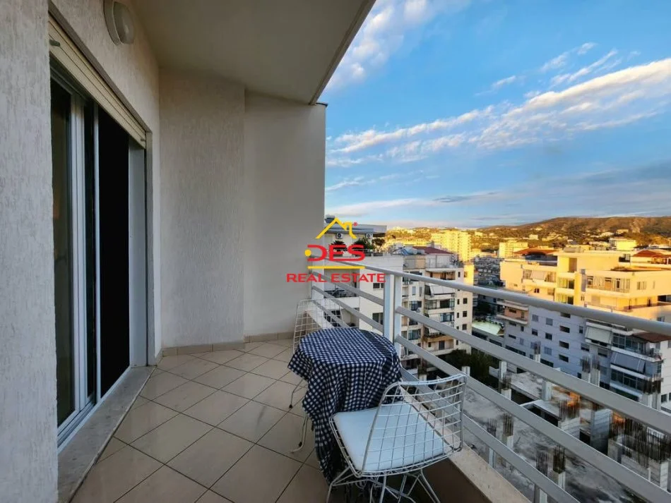 Shqiperi, shitet apartament 1+1+Ballkon Kati 9, 84 m² 125.000 € (Rr Hasan Kushta)