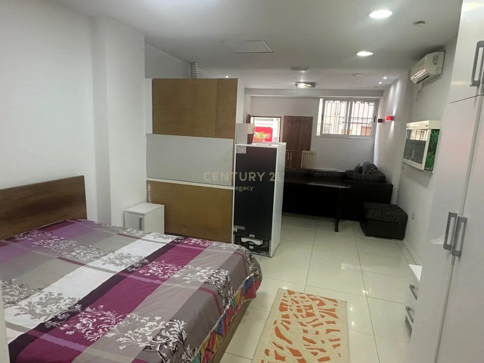 Tirane, shitet garsonier Studio , 37 m² 60.000 € (Kombinat)
