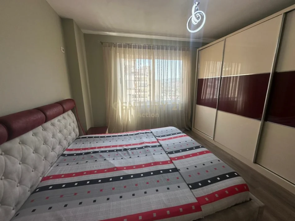 Tirane, shitet apartament 1+1 Kati 5, 73 m² 120.000 € 