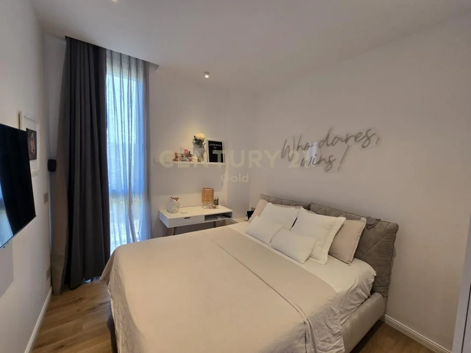 Dhermi - Palase, shitet apartament 3+1+Ballkon Kati 2, 156 m² 850.000 € 