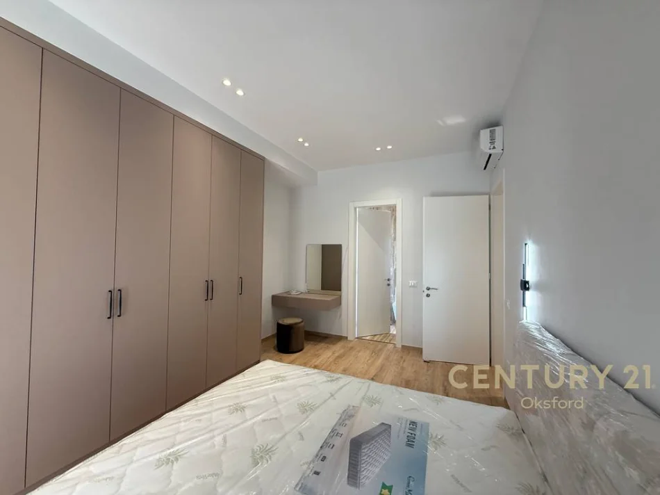Tirane, jepet me qera apartament 2+1+Ballkon Kati 6, 100 m² 1.350 € (delijorgji)