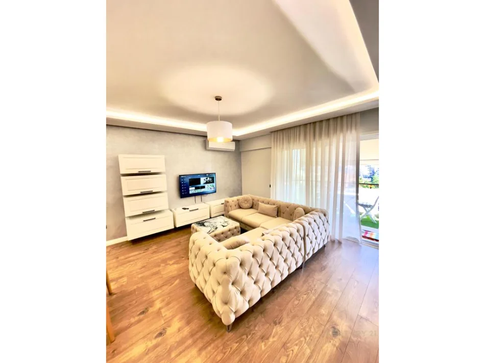 Tirane, jepet me qera apartament 2+1 Kati 6, 115 m² 800 € (Kopshti botanik)