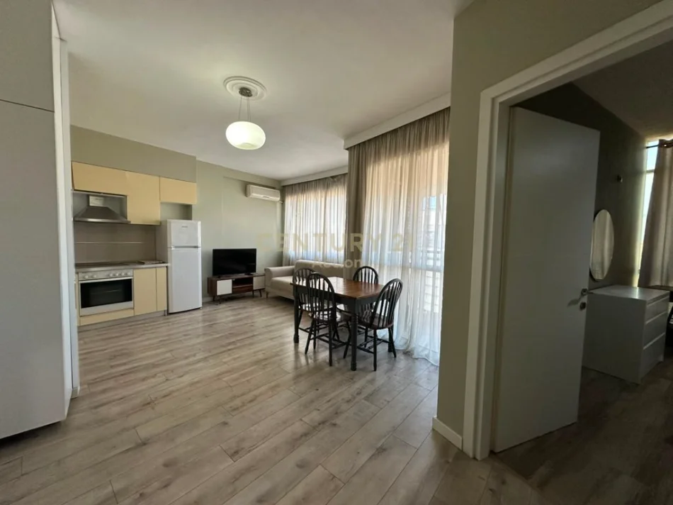 Tirane, jepet me qera apartament 1+1 Kati 6, 77 m² 450 € (Astir)