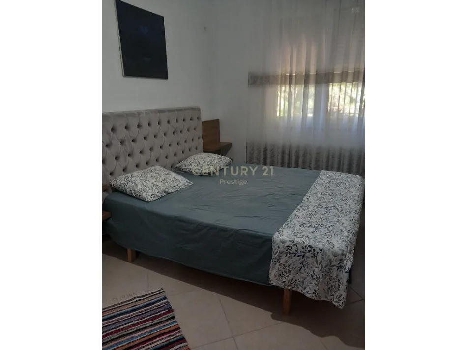 Tirane, jepet me qera apartament 2+1+Aneks Kati 5, 100 m² 500 € (Shkoze)