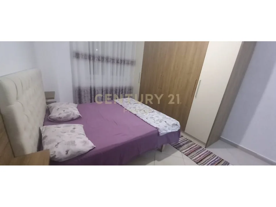 Tirane, jepet me qera apartament 2+1+Aneks Kati 5, 100 m² 500 € (Shkoze)