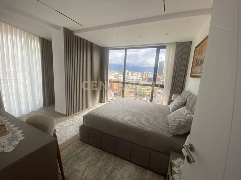 Tirane, jepet me qera apartament 2+1 Kati 7, 105 m² 1.300 € (mine peza)