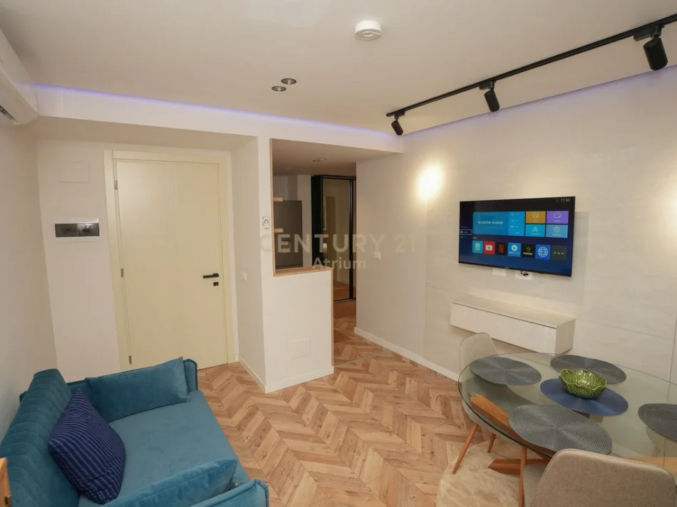 Tirane, shitet apartament 1+1 Kati 0, 81 m² 210.000 € (siri kodra)
