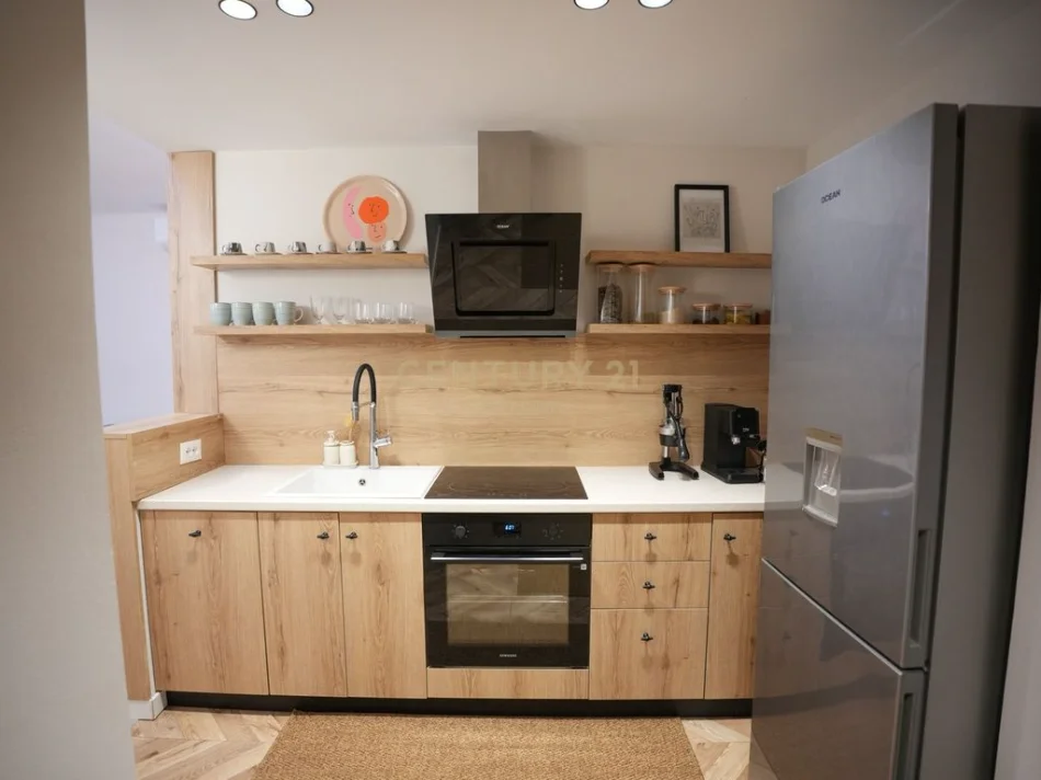 Tirane, shitet apartament 1+1 Kati 0, 81 m² 210.000 € (siri kodra)