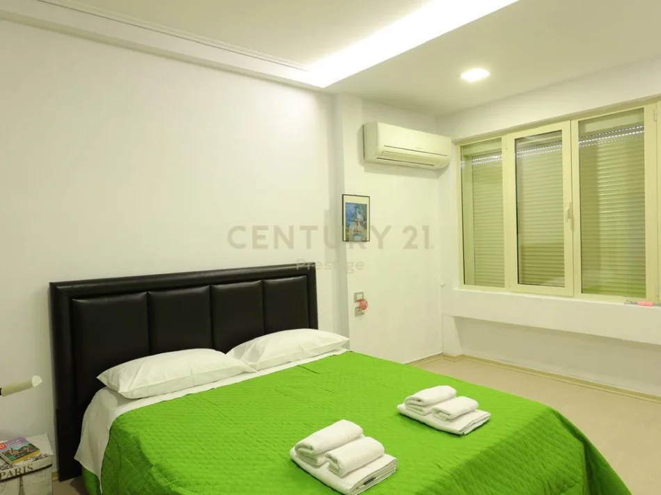 Tirane, shitet apartament 2+1+Ballkon Kati 5, 119 m² 210.000 € (tregu elektrik kompleksi grand)