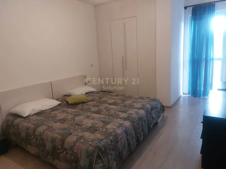 Tirane, jepet me qera apartament 2+1 Kati 7, 110 m² 470 € (yzberisht)