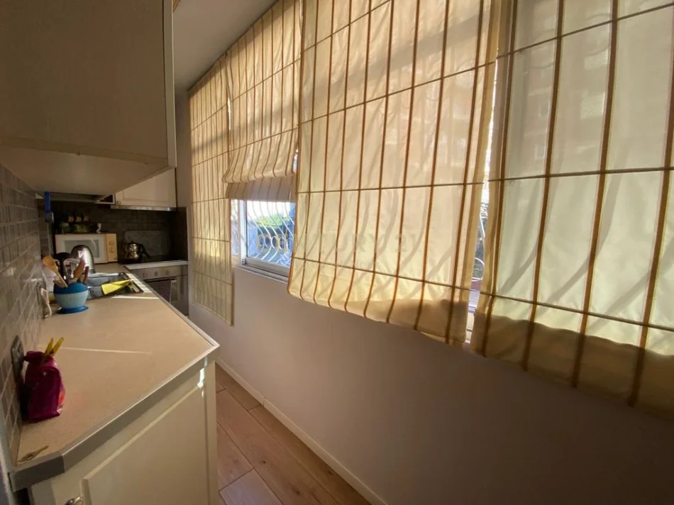 Tirane, jepet me qera apartament 2+1 Kati 2, 92 m² 800 € (myslym shyri)