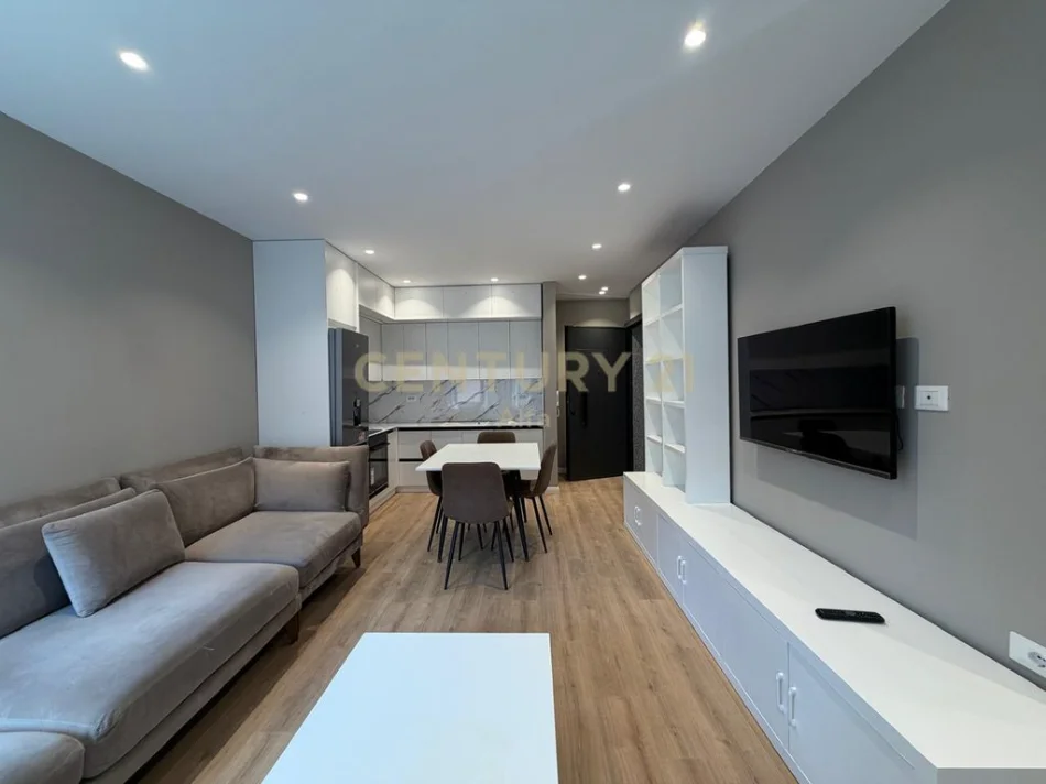 Tirane, shitet apartament 1+1 Kati 5, 59 m² 130.000 € (Rruga e Elbasanit)