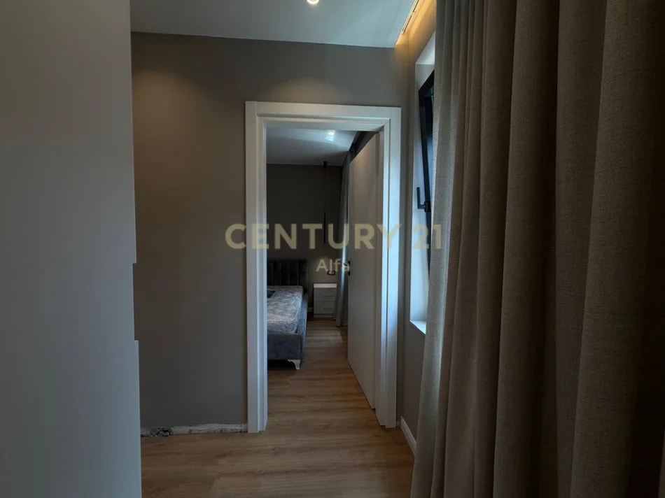 Tirane, shitet apartament 1+1 Kati 5, 59 m² 130.000 € (Rruga e Elbasanit)