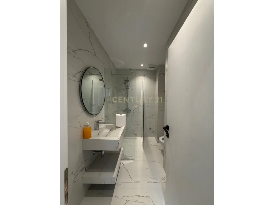 Tirane, shitet apartament 1+1 Kati 5, 59 m² 130.000 € (Rruga e Elbasanit)