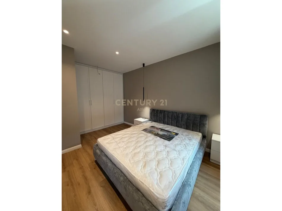 Tirane, shitet apartament 1+1 Kati 5, 59 m² 130.000 € (Rruga e Elbasanit)