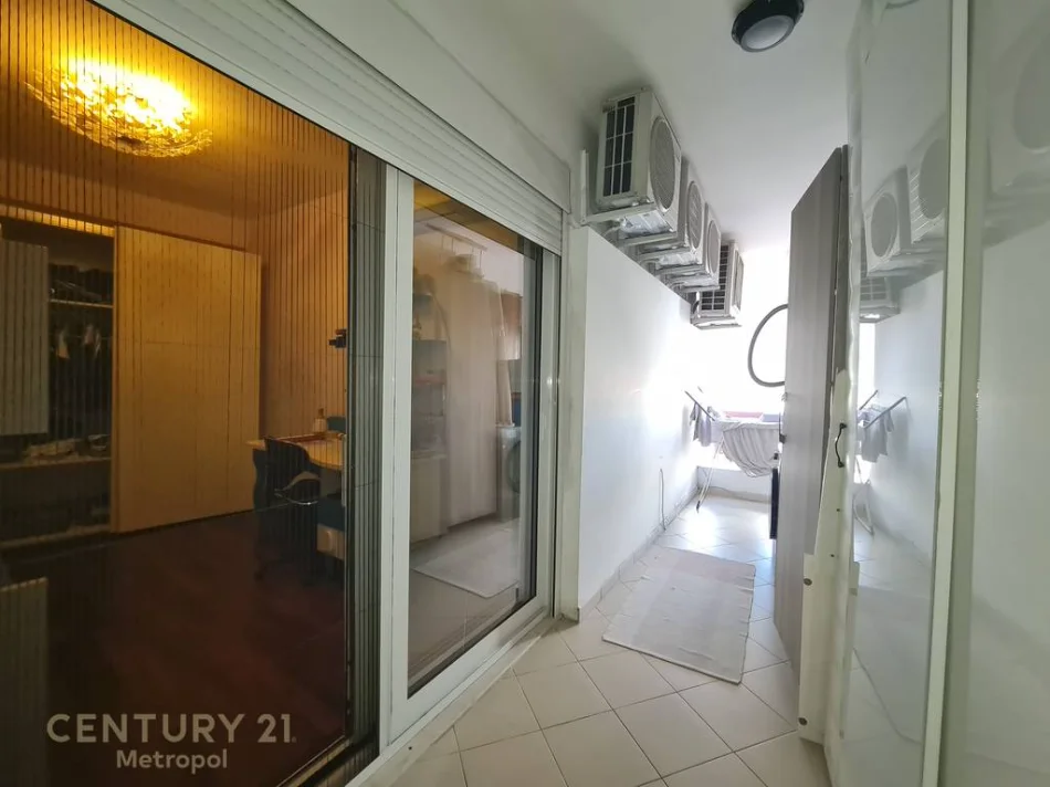 Tirane, shitet apartament 3+1+Ballkon Kati 1, 130 m² 275.000 € (kodra e diellit 1)