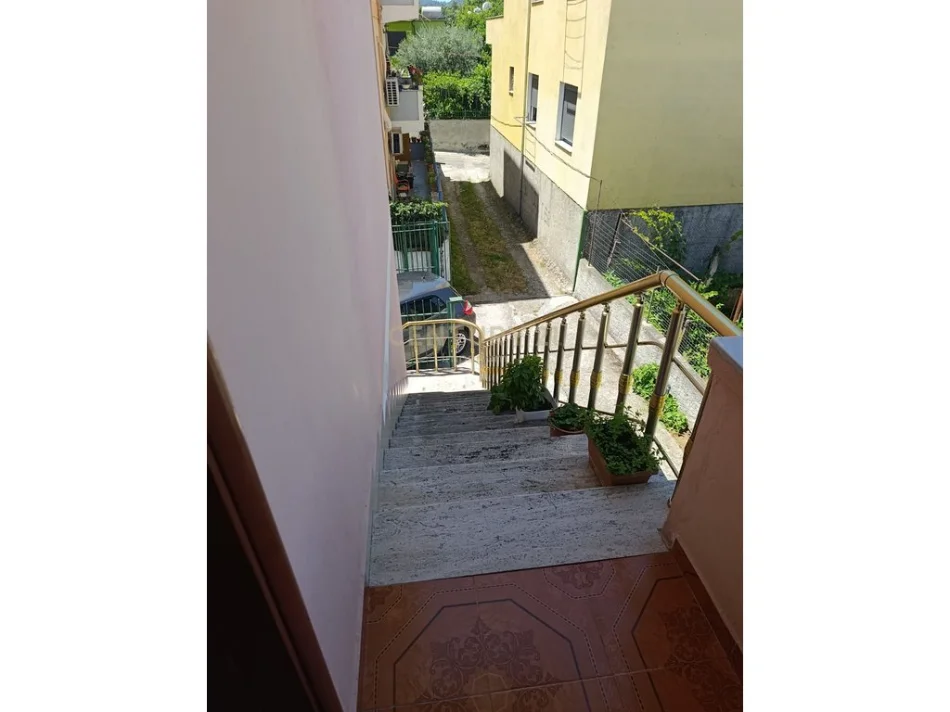 Tirane, shitet apartament 3+1+Ballkon Kati 2, 135 m² 150.000 € (misto mame prane cormeum)