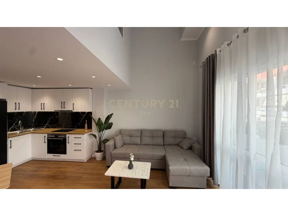 Tirane, shitet 1+1 Kati 1, 66 m² 128.000 € (liqeni i thate)