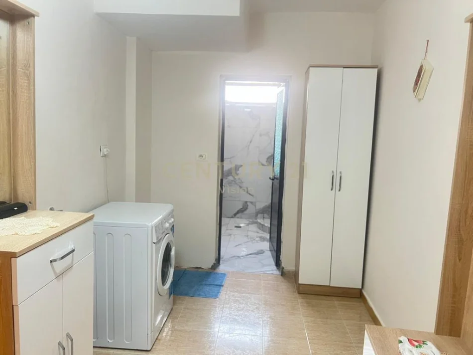 Shkoder, shitet apartament 1+1 Kati 1, 70 m² 72.000 € (bahce cakajve)