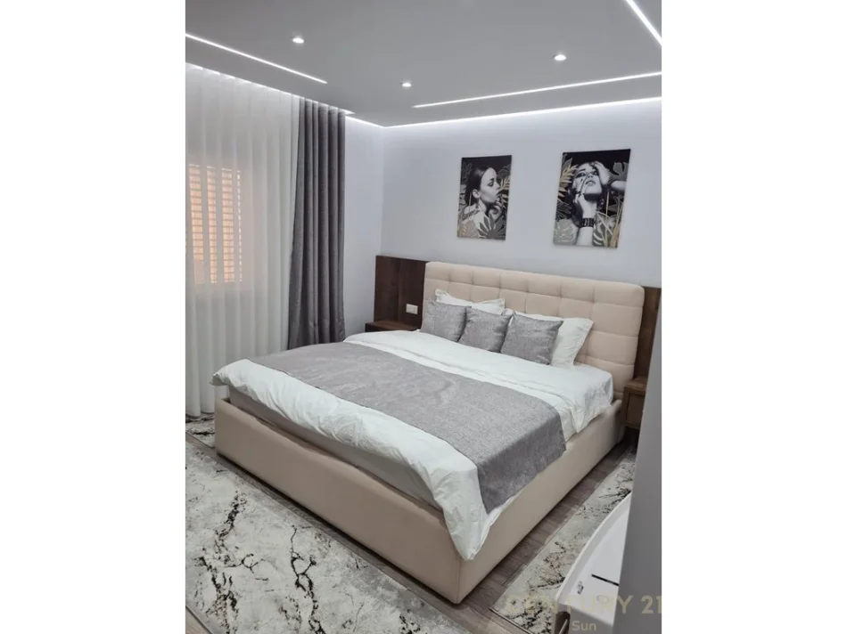 Tirane, jepet me qera apartament 2+1 Kati 4, 75 m² 600 € (restorant durresi)