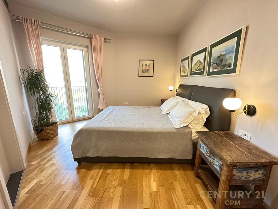 Tirane, jepet me qera apartament 2+1+Ballkon Kati 1, 105 m² 1.350 € (liqeni i thate park life residence)
