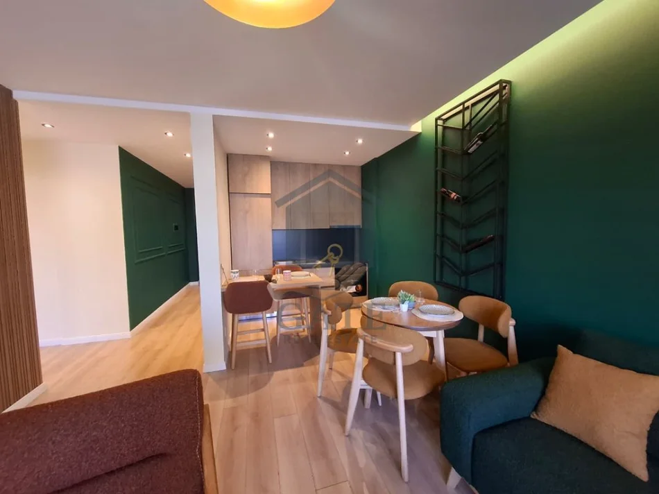 Durres, shitet apartament 2+1 Kati 6, 110 m² 150.000 € (Plazh Iliria)