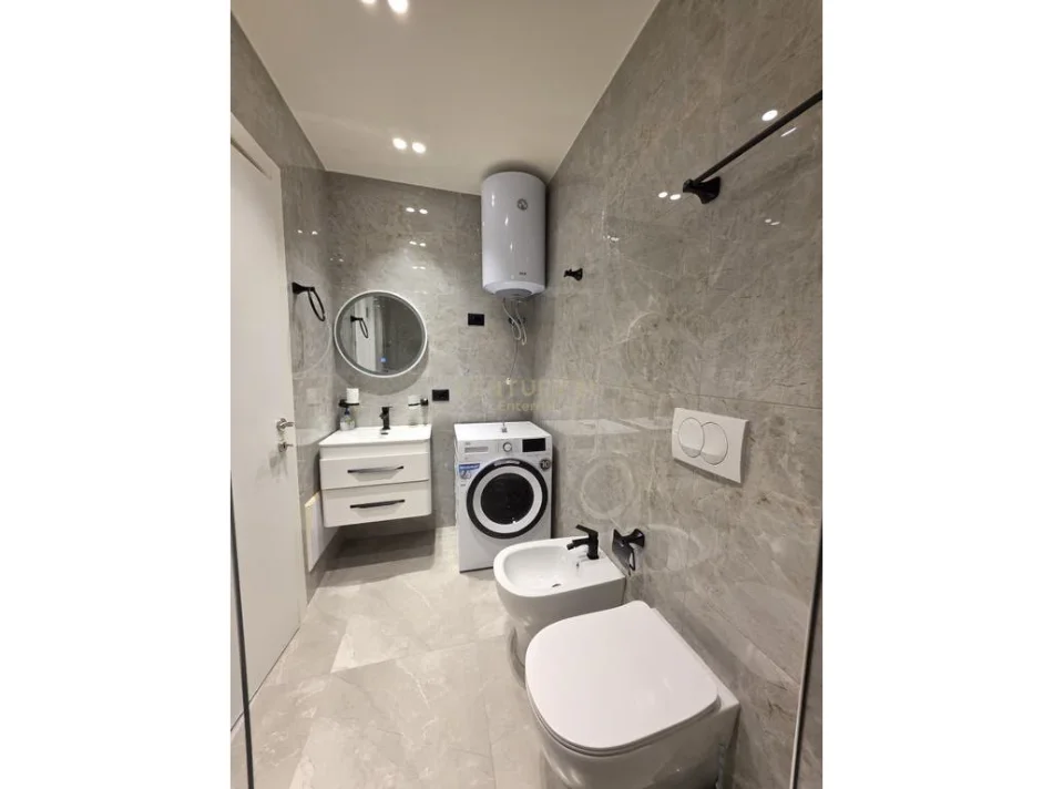 Tirane, shitet apartament 2+1 Kati 4, 94 m² 245.000 € (don bosko)