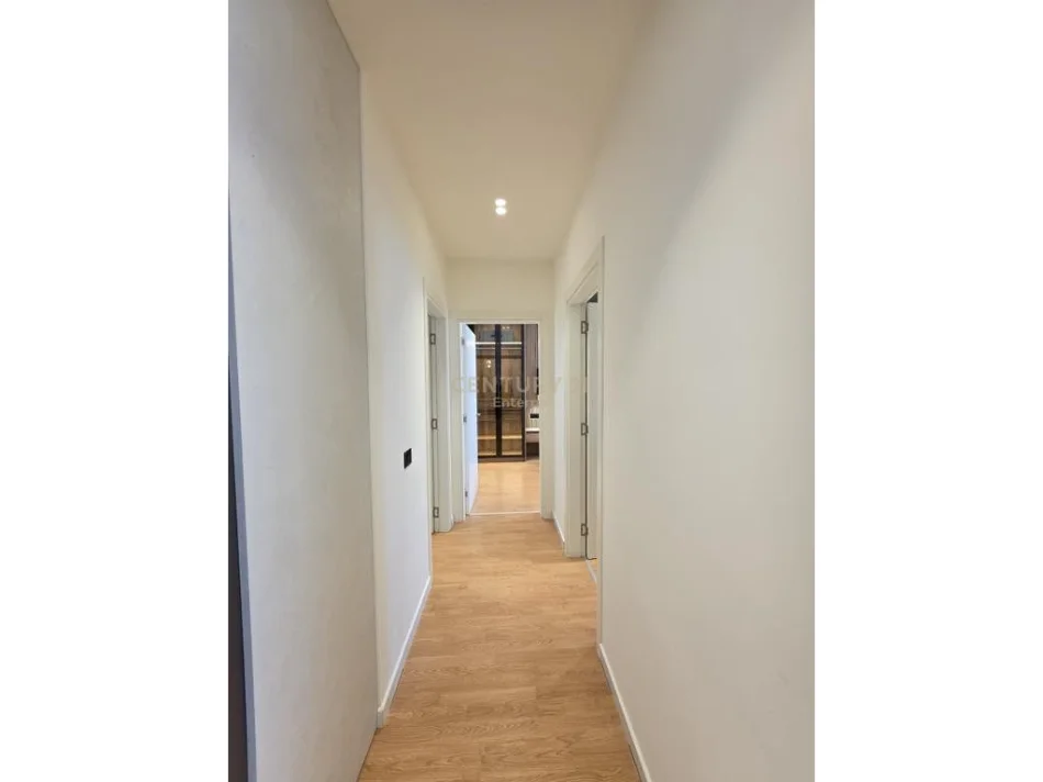 Tirane, shitet apartament 2+1 Kati 4, 94 m² 245.000 € (don bosko)