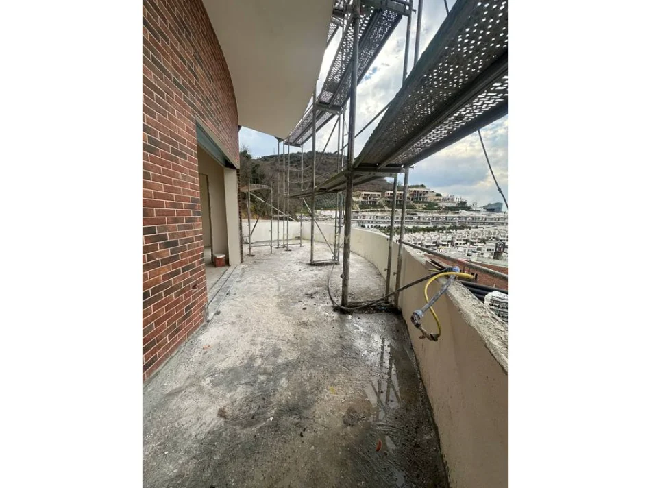Tirane, shitet apartament 2+1+Ballkon Kati 1, 82 m² 195.000 € (kodra e diellit 2)